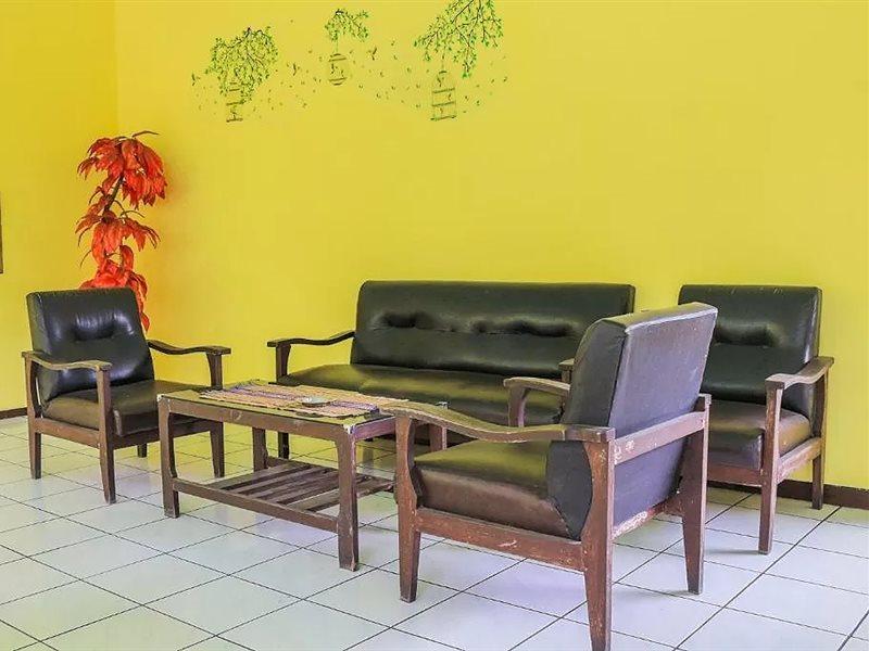 Oyo Life 1708 Hotel Budi Famili 1 Syariah Ciamis Exteriér fotografie